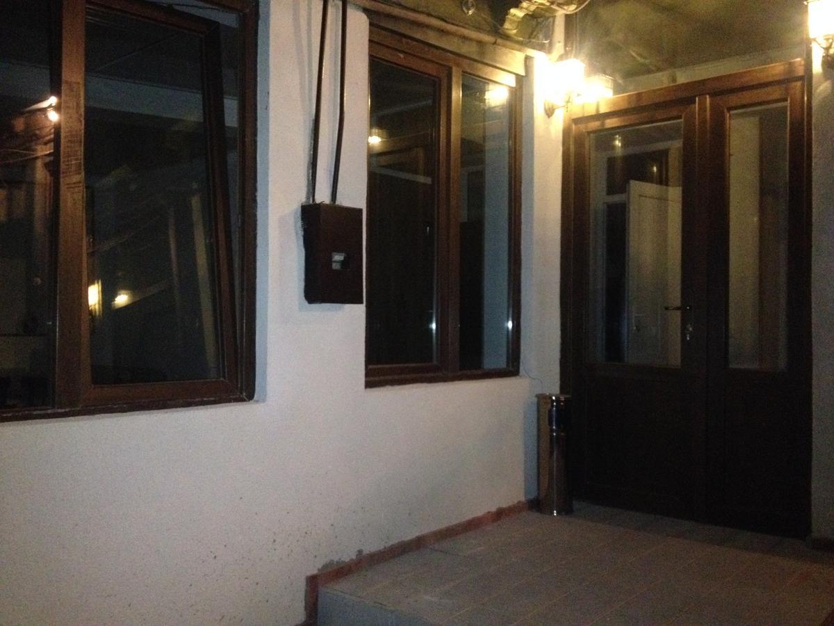 Hostel 17 Only For Men 第比利斯 外观 照片